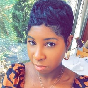 Meet your Posher, Earleen